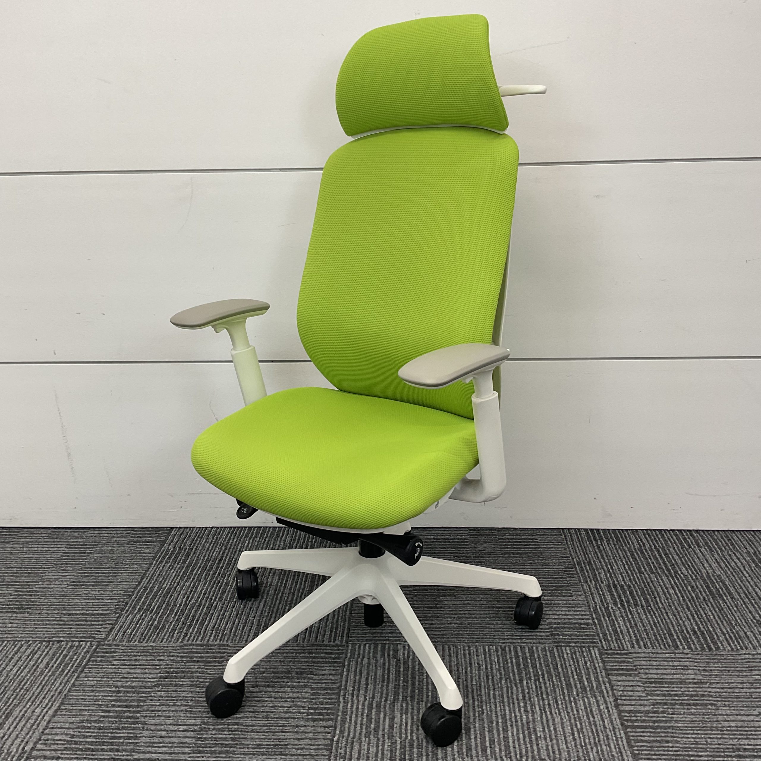 美品☆スタッフおすすめ！オカムラ、コクヨ オフィスチェア