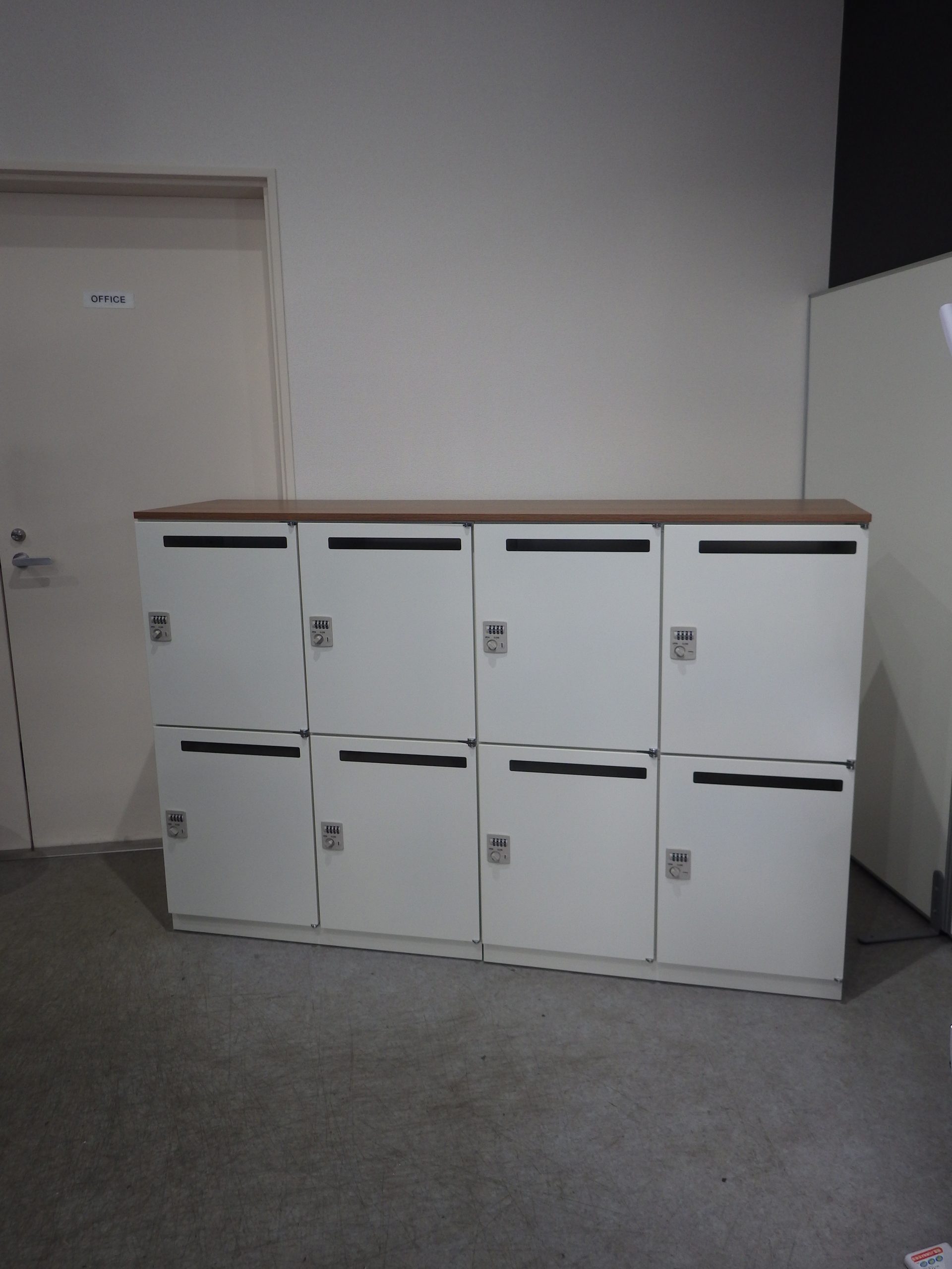 収納庫パーソナル4人用天板(2個ワンセット)8