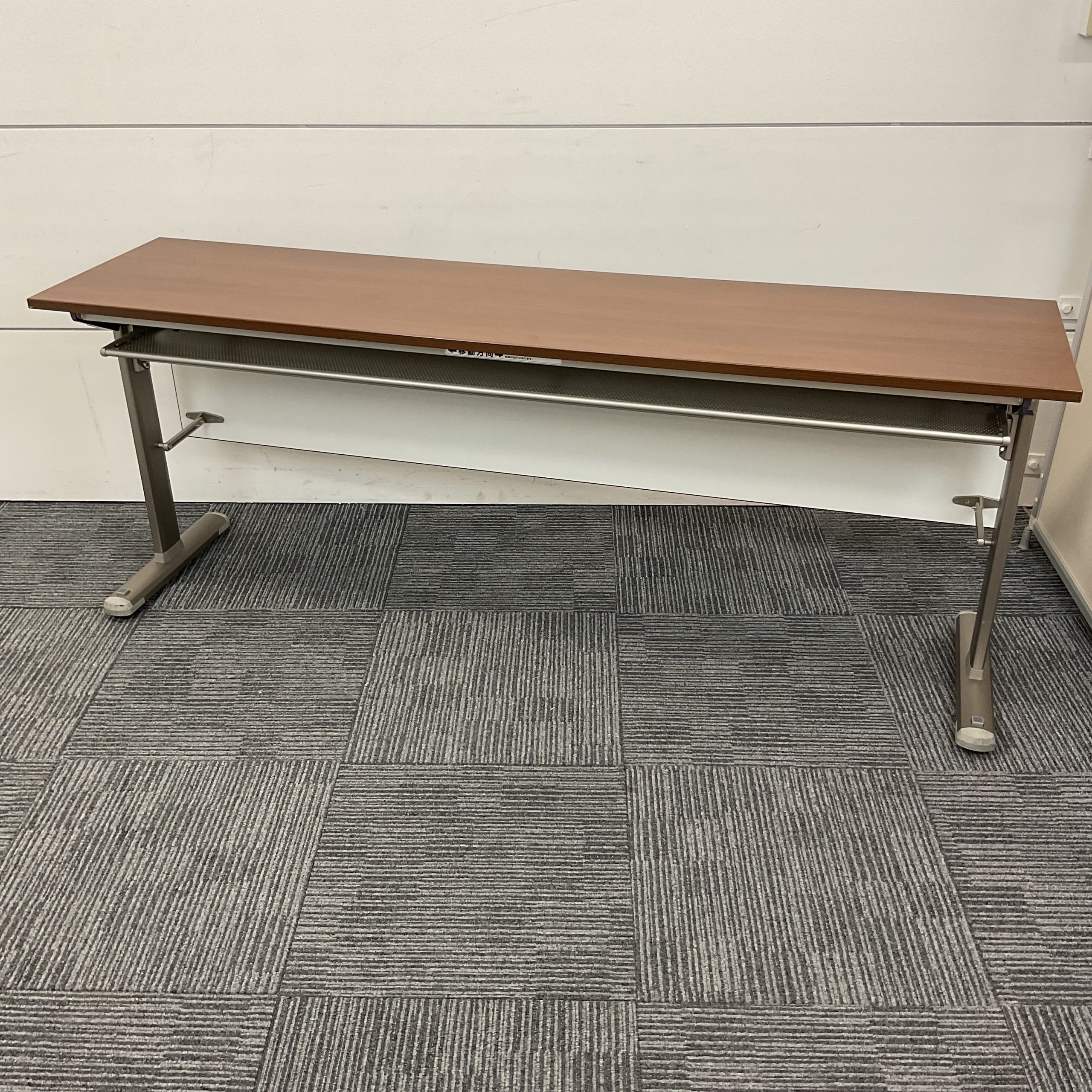 会議テーブル コクヨ 大量入荷!!