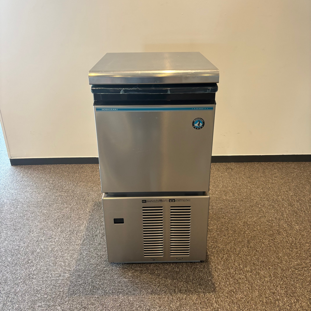 【中古】夏が終わっても需要あり！製氷機でいつでも新鮮な氷を★