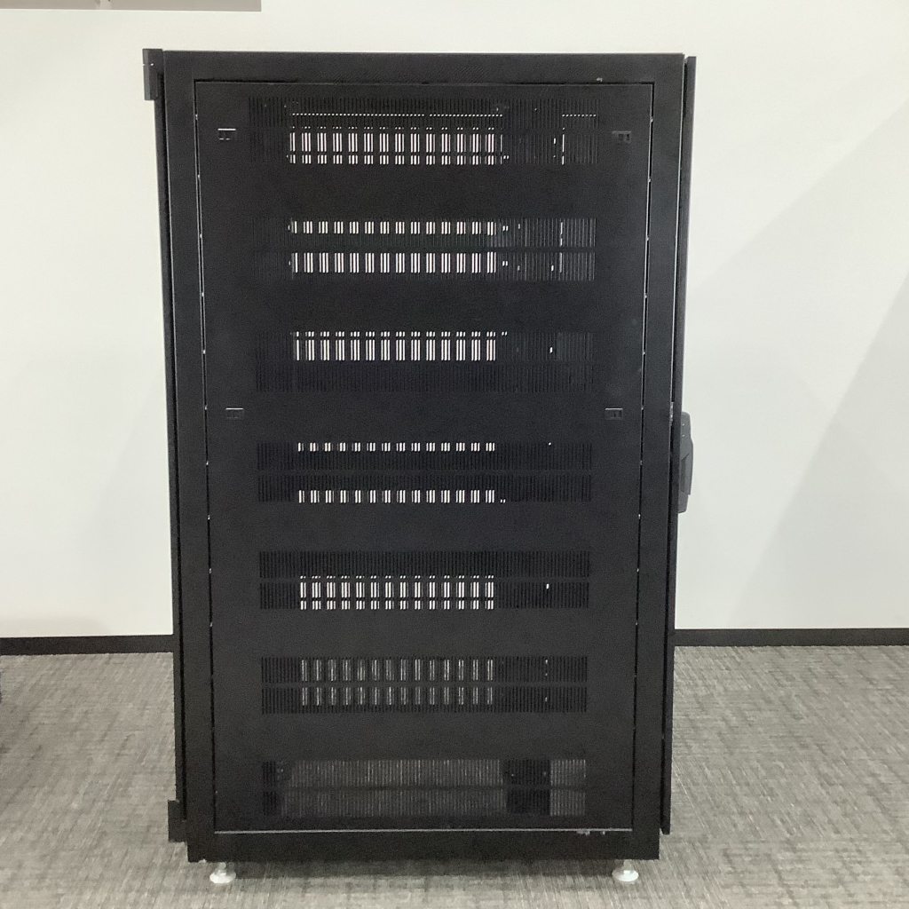 サーバーラック(ITS・H1750)2