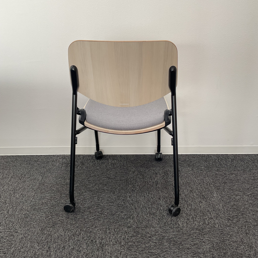 ミーティングチェア オカムラ3