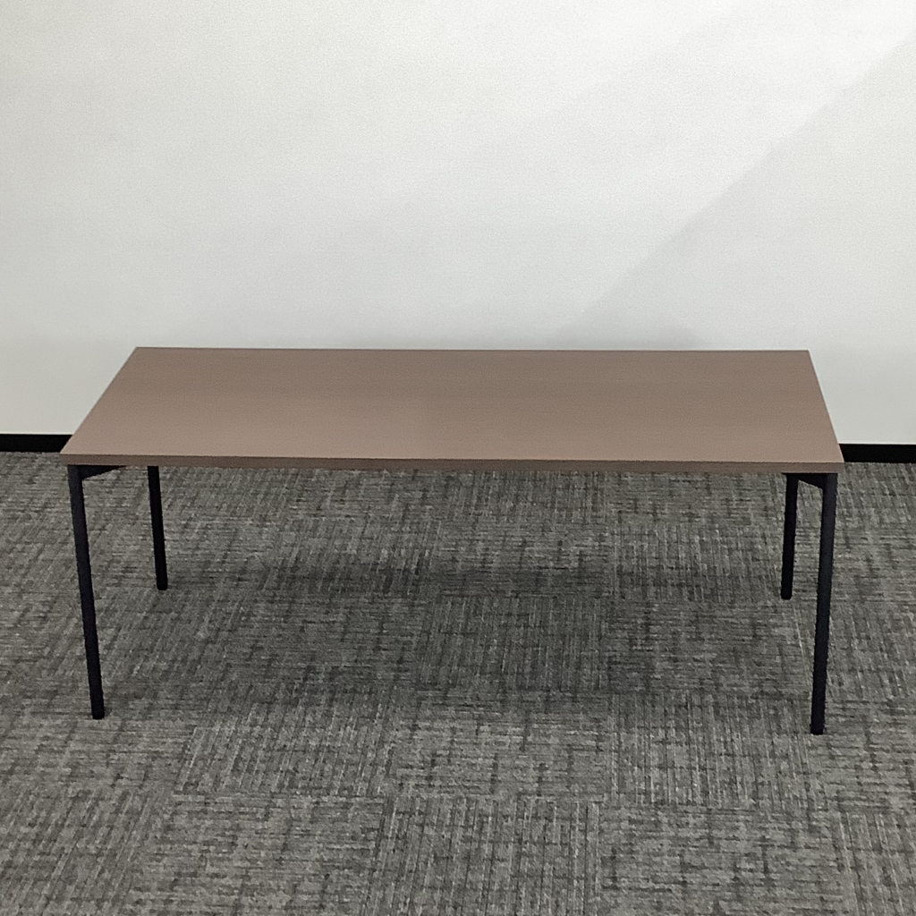 商談テーブル W1800✕D7502