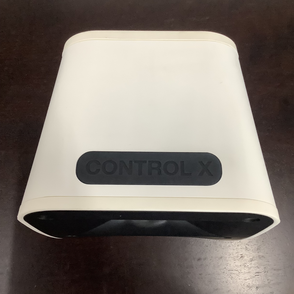 スピーカー(JBL)ホワイト Control X7