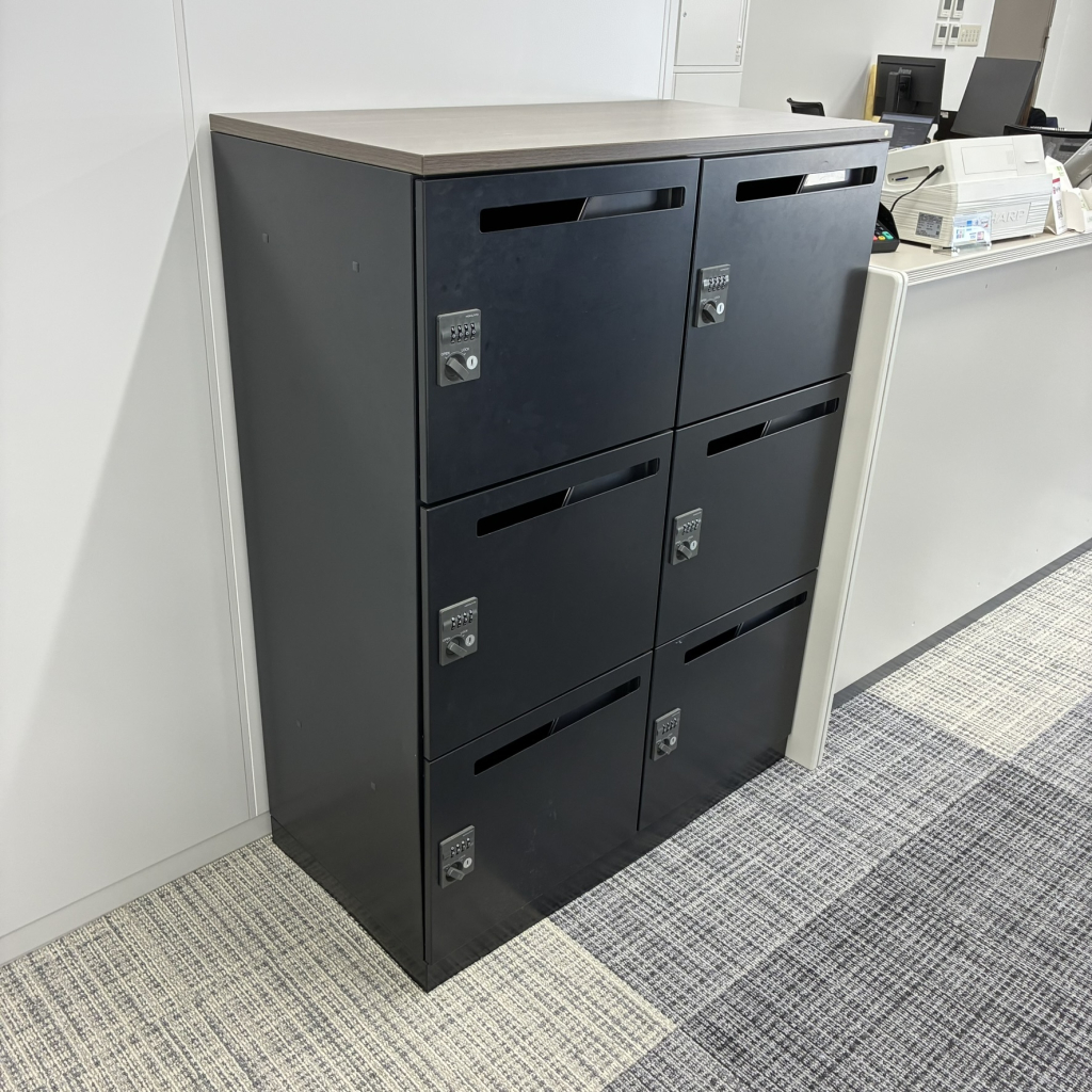 パーソナルロッカー6人用ブラックダイヤルロック2