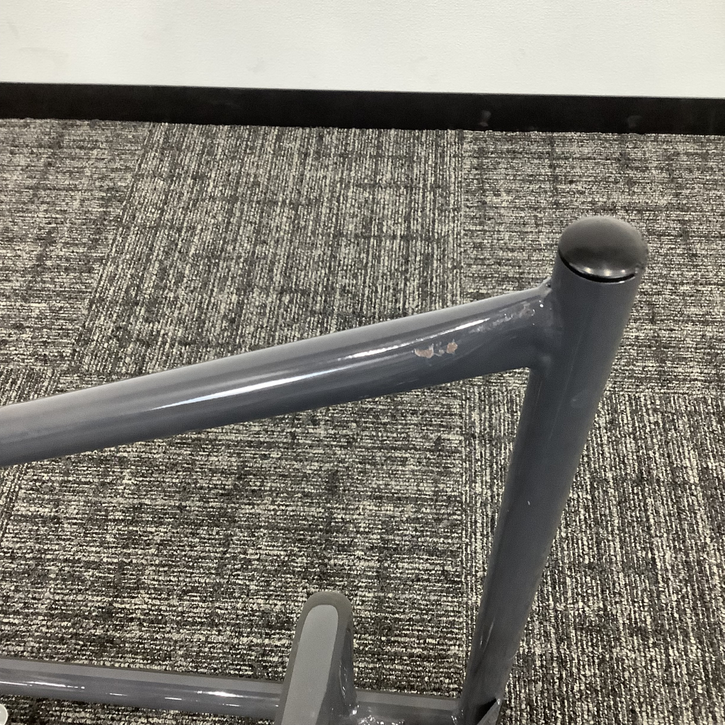 スタッキングチェア用台車8