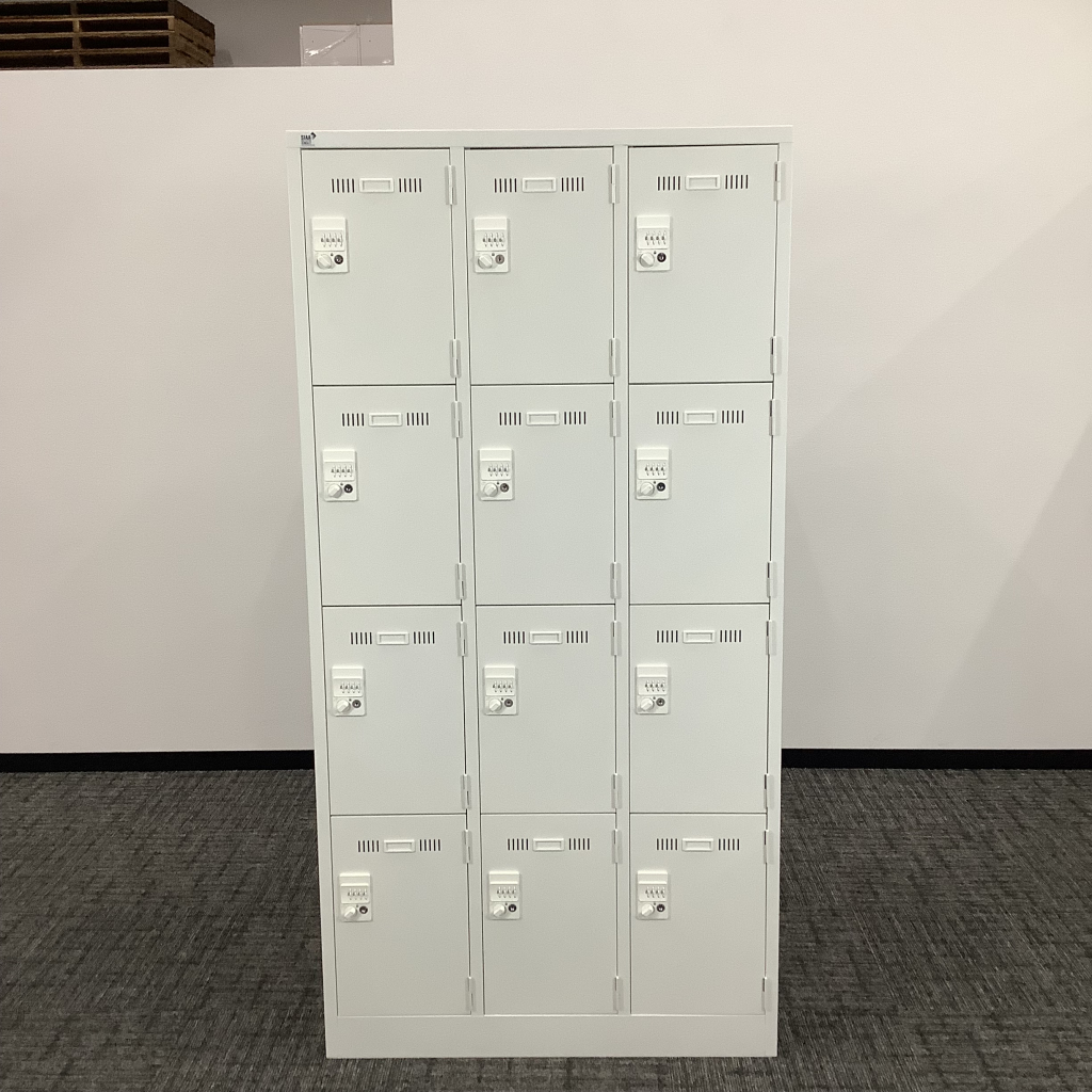 ダイヤル錠12人用ロッカー2