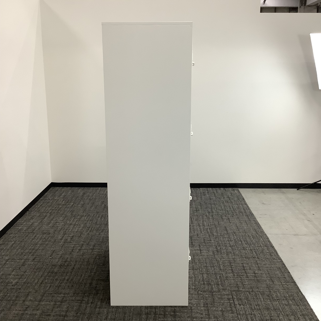 ダイヤル錠12人用ロッカー4