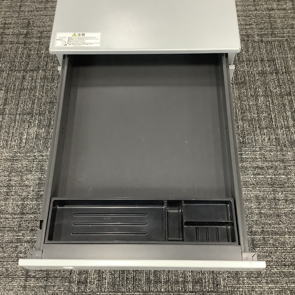 インワゴン3段シルバー7