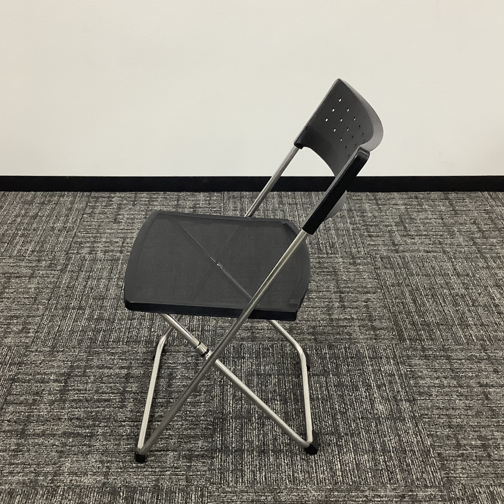 ミーティングチェア折畳 ブラック バンタシリーズ4