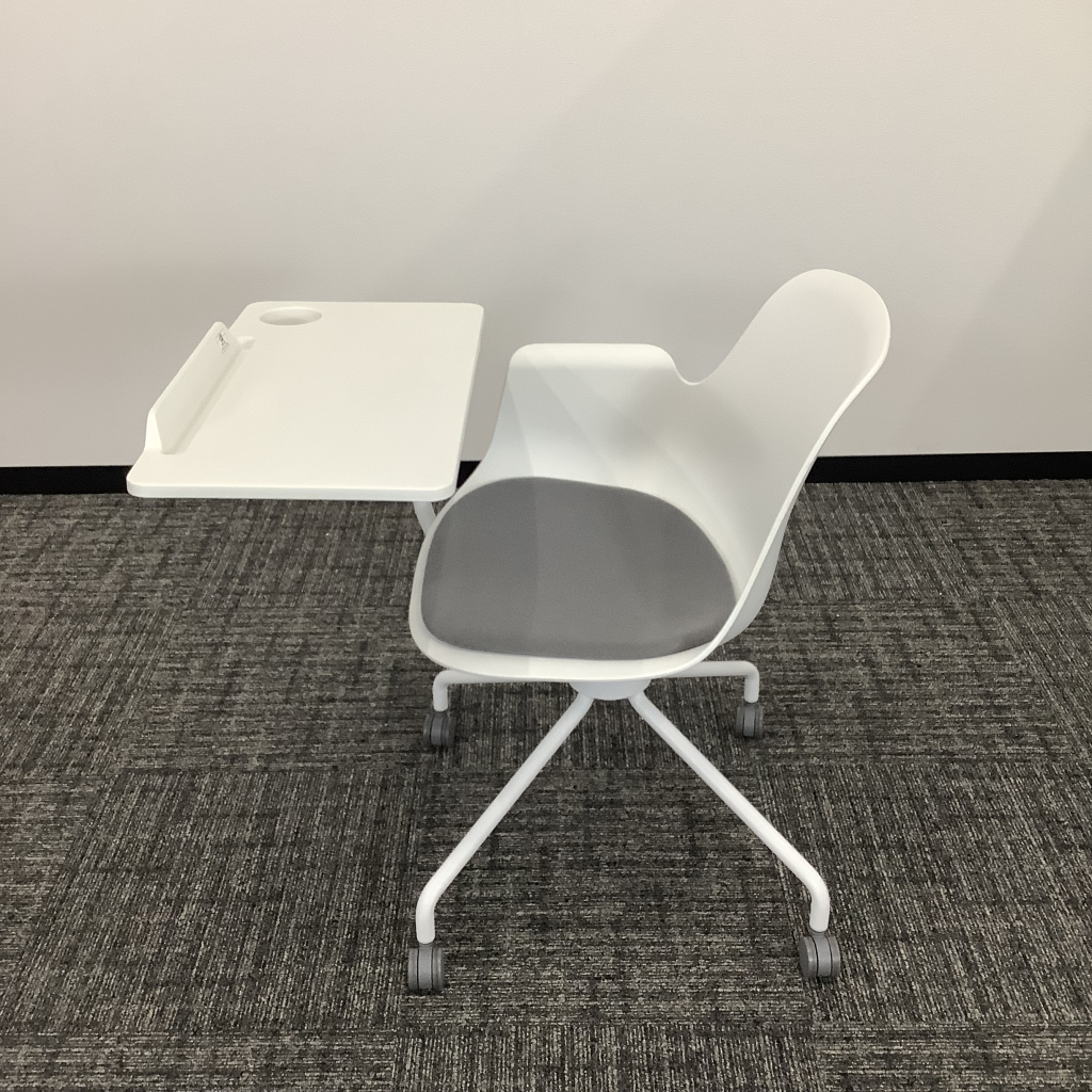 ミーティングチェア肘付コクヨオールインワングレー4