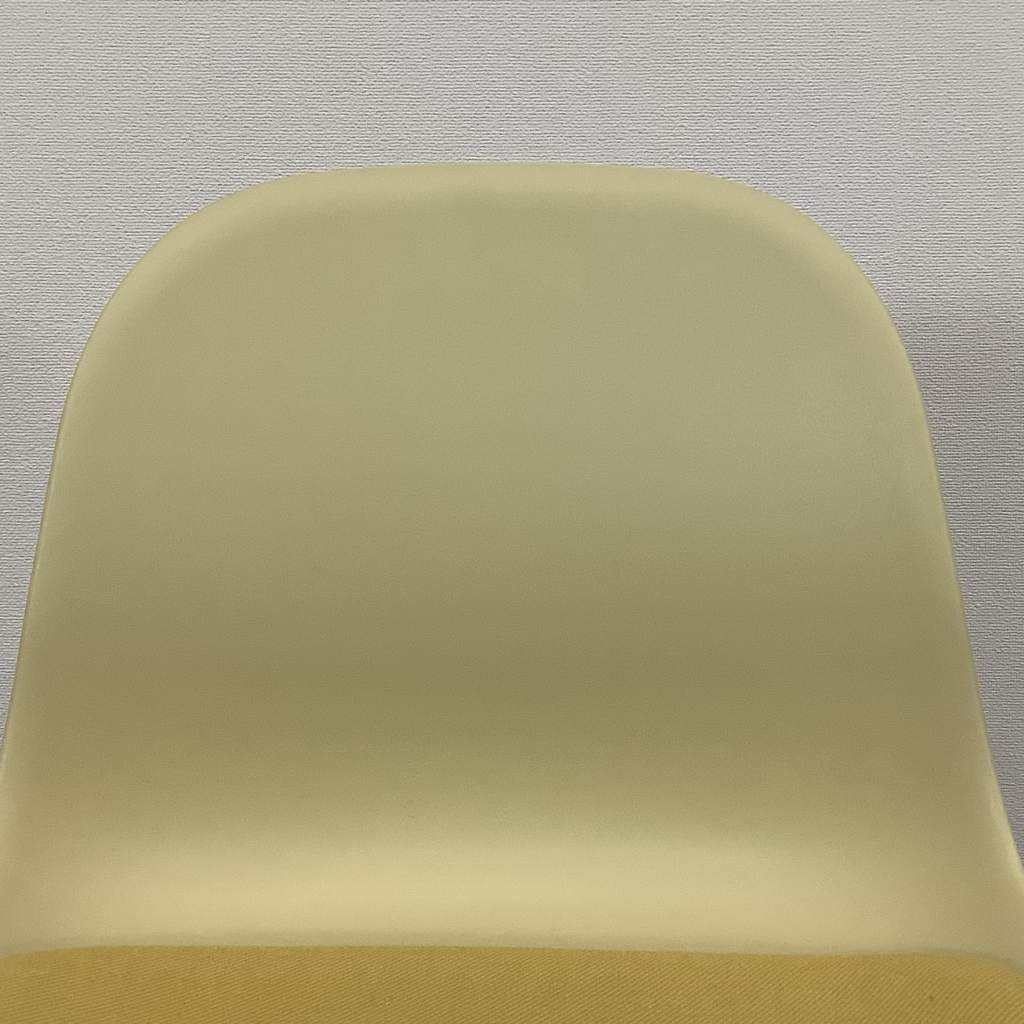 ハイチェア イエロー・脚ブラック7