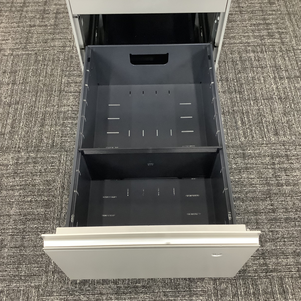 ワゴンイトーキ3段シルバーグレー B品7
