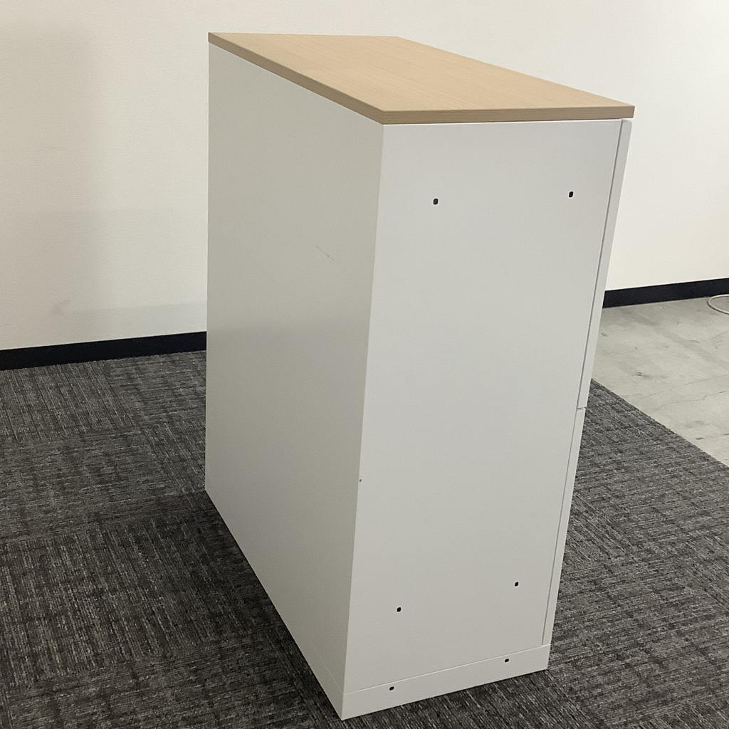 パーソナルロッカー4人用:電子キー不可B4