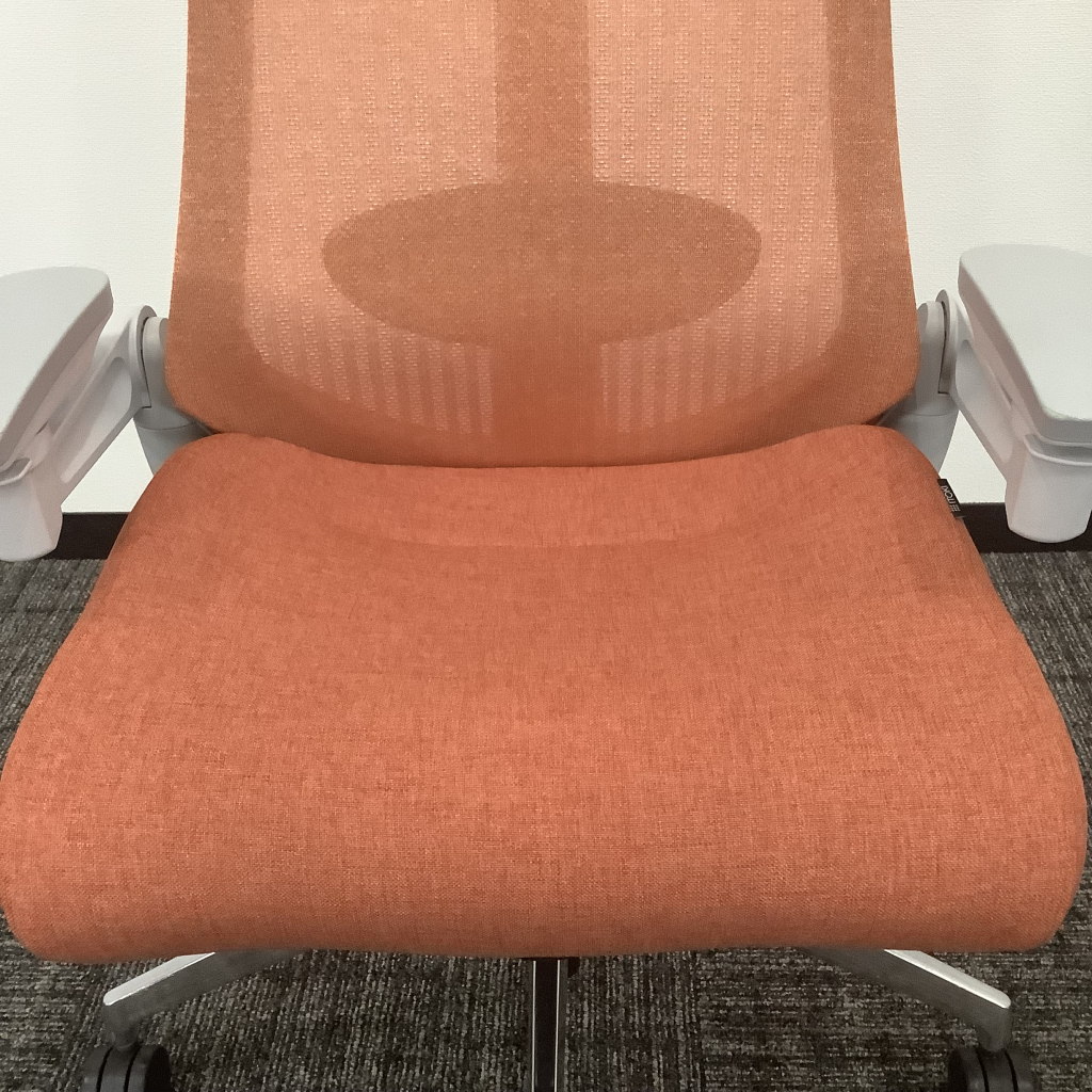 オフィスチェア肘付アクトシリーズ(オレンジ)8