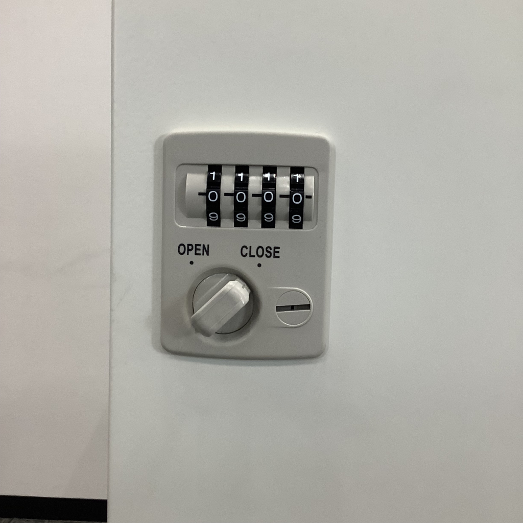 収納庫パーソナル4人用天板(2個ワンセット)8