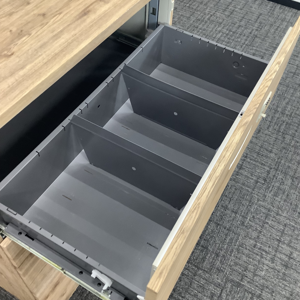 ラテラル書庫3段8