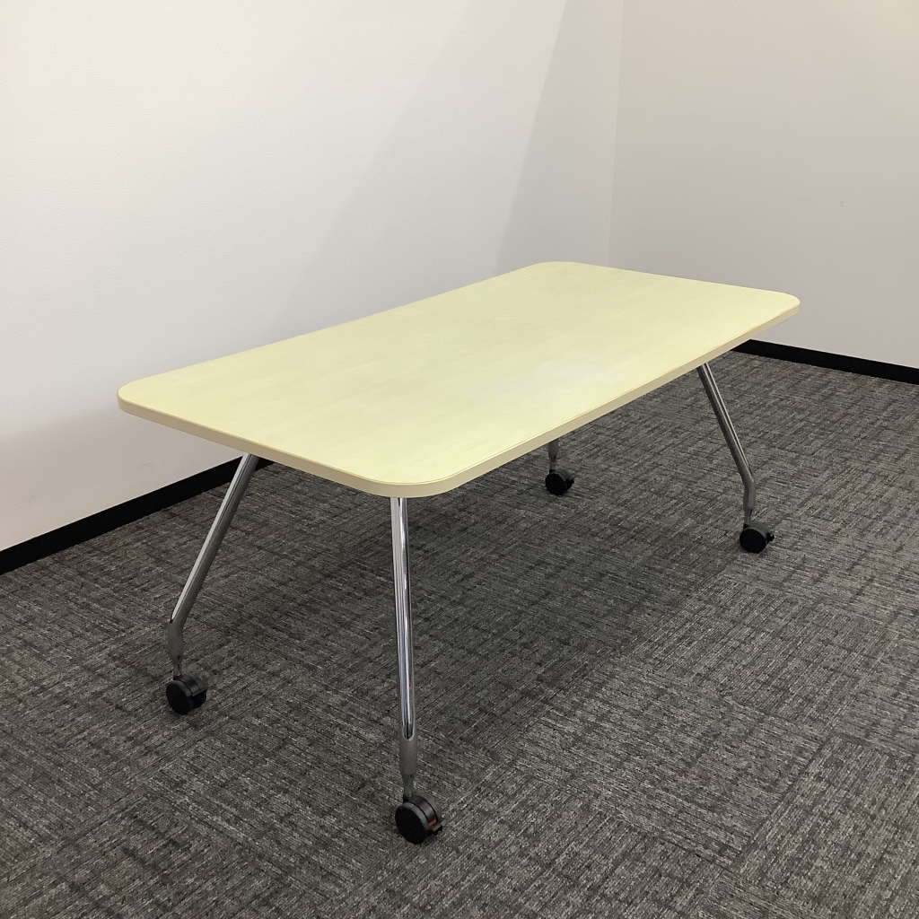 ミーティングテーブルVitra Ad Hocヴィトラ3