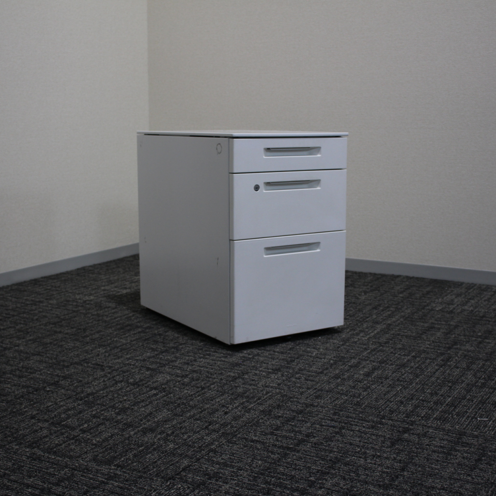 インワゴン3段ISシリーズ コクヨ4