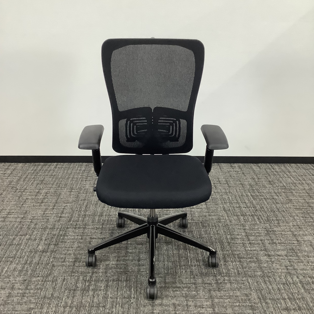 オフィスチェア 肘付 Haworth  ZODY2
