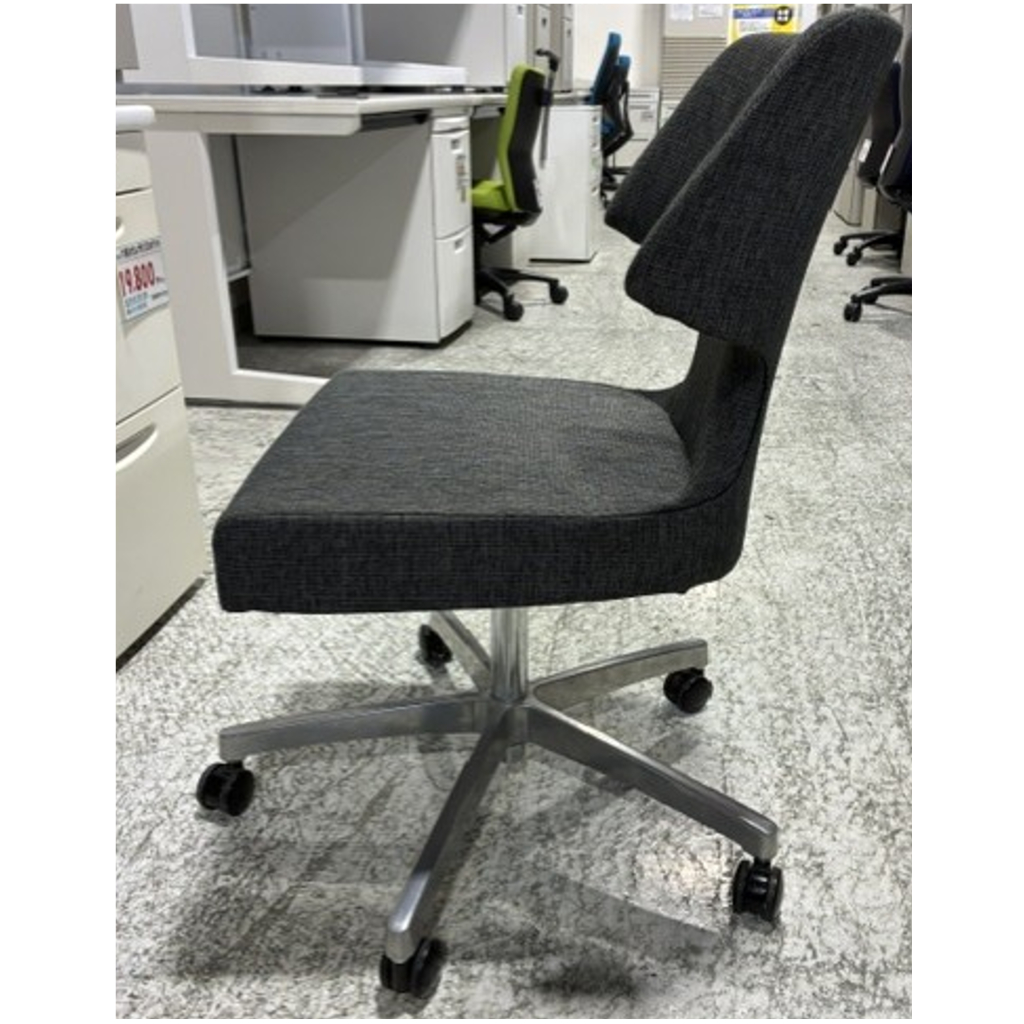 オフィスチェアグレー2
