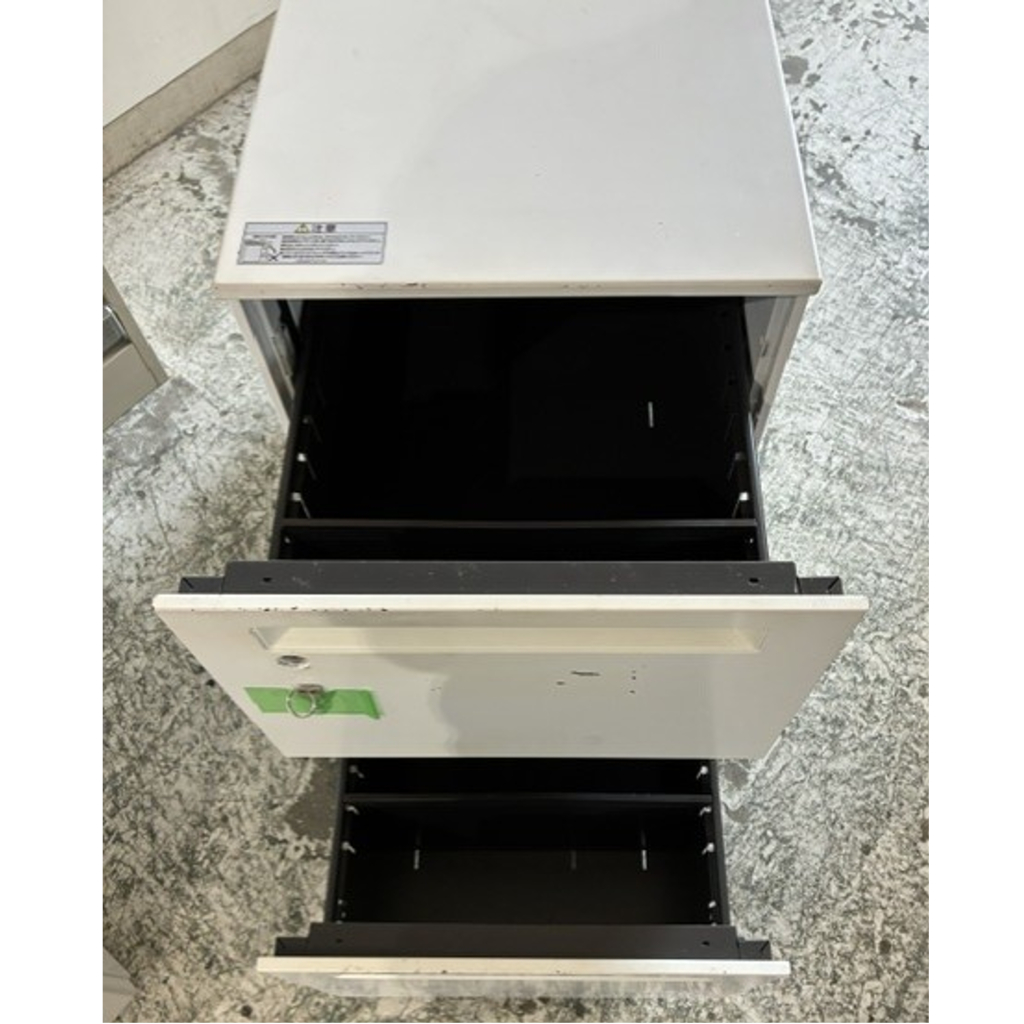 インワゴン2段ホワイト2