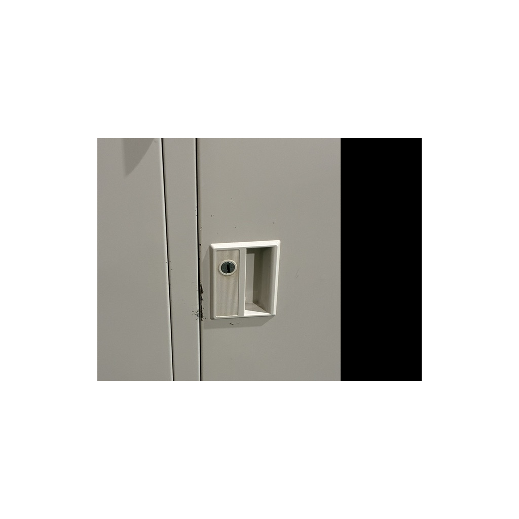 ロッカー9人用ニューグレー1