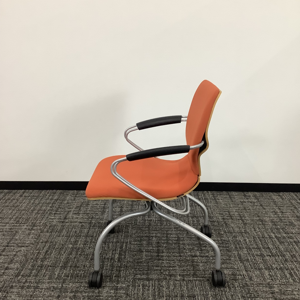 ミーティングチェア 肘有 オレンジSHINTA4