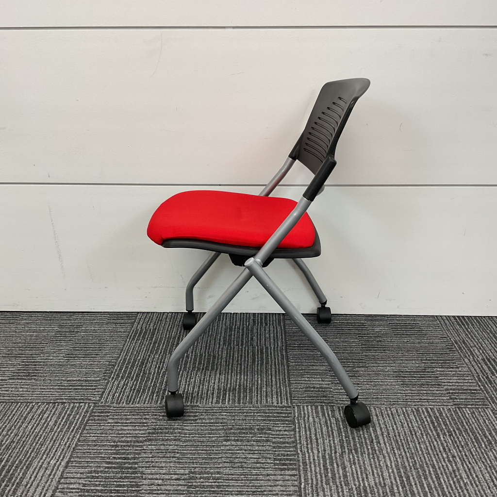 ミーティンチェア平行スタックチェア レッド2