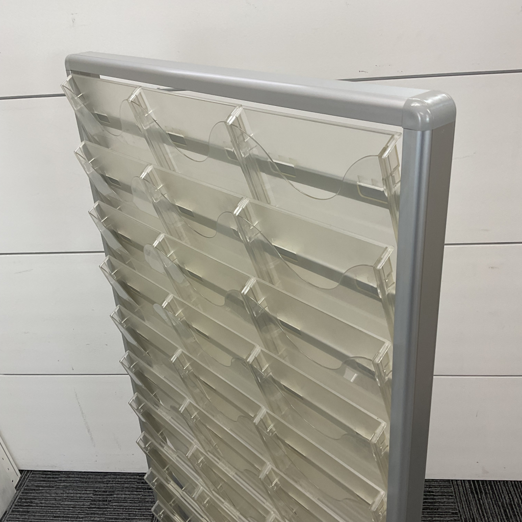 カタログスタンド A4 3列×10段2
