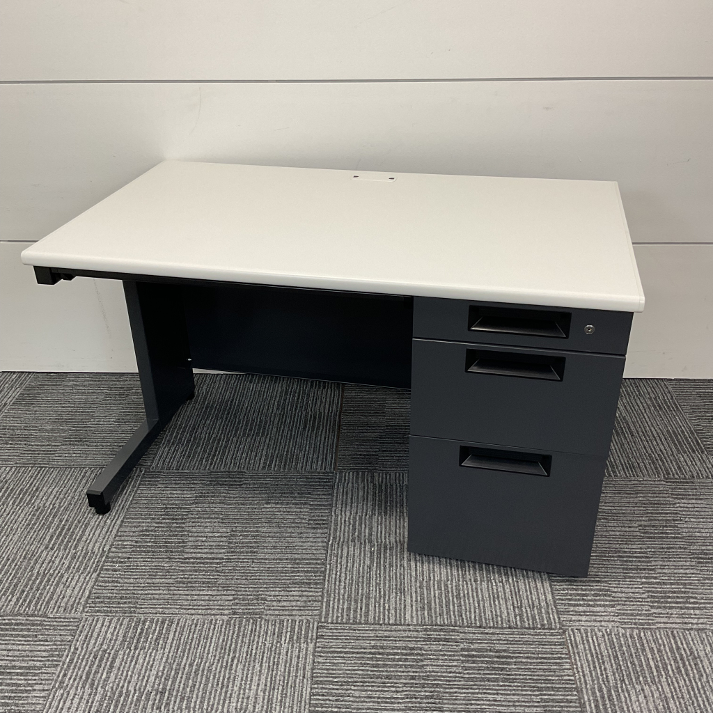 片袖デスク W1200プラス ブラック/ホワイト1