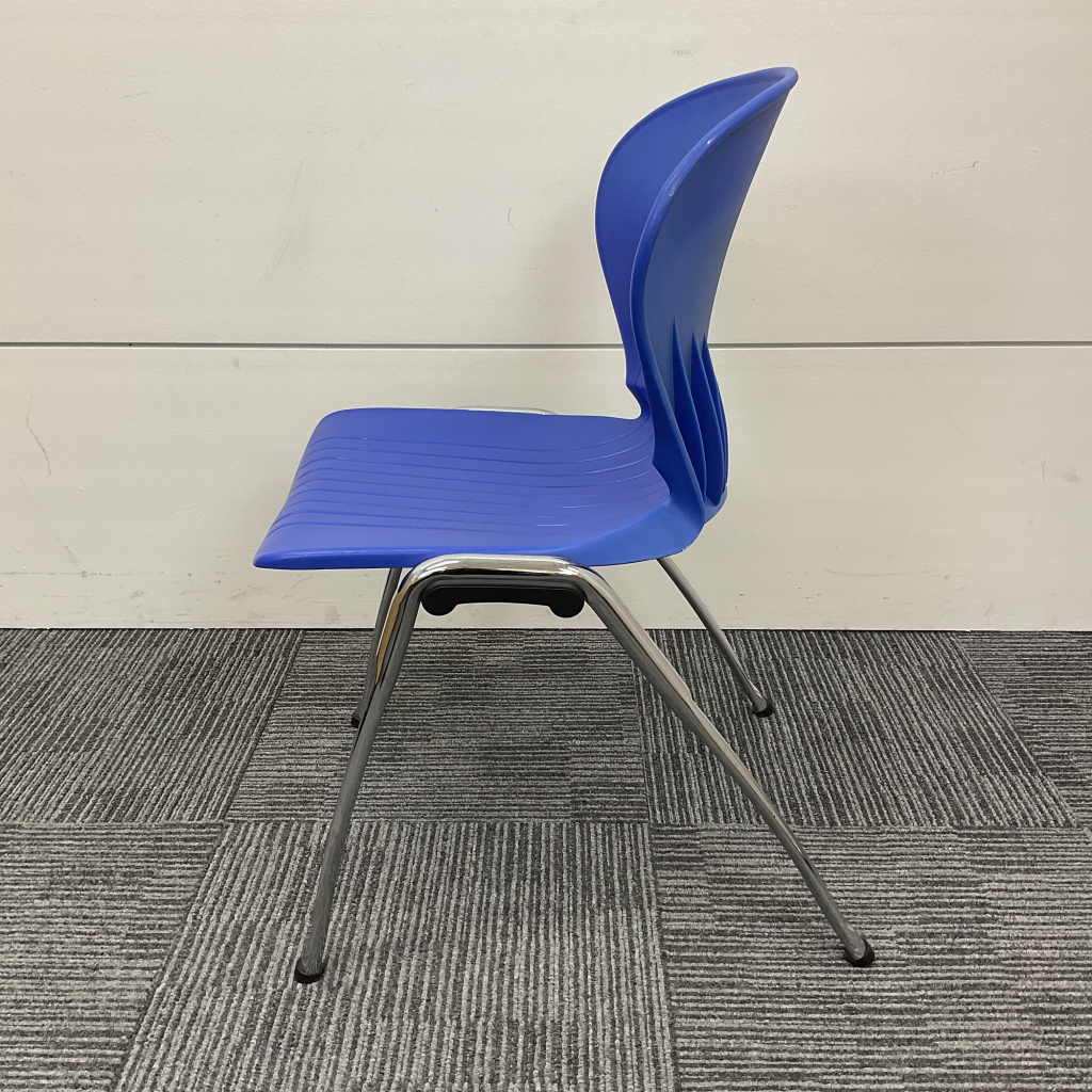 ミーティングチェア ブルー2