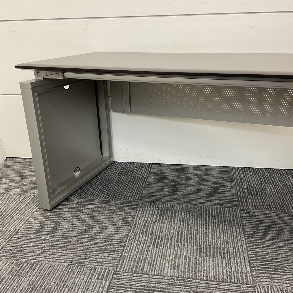 役員デスク W1600 ローズ2