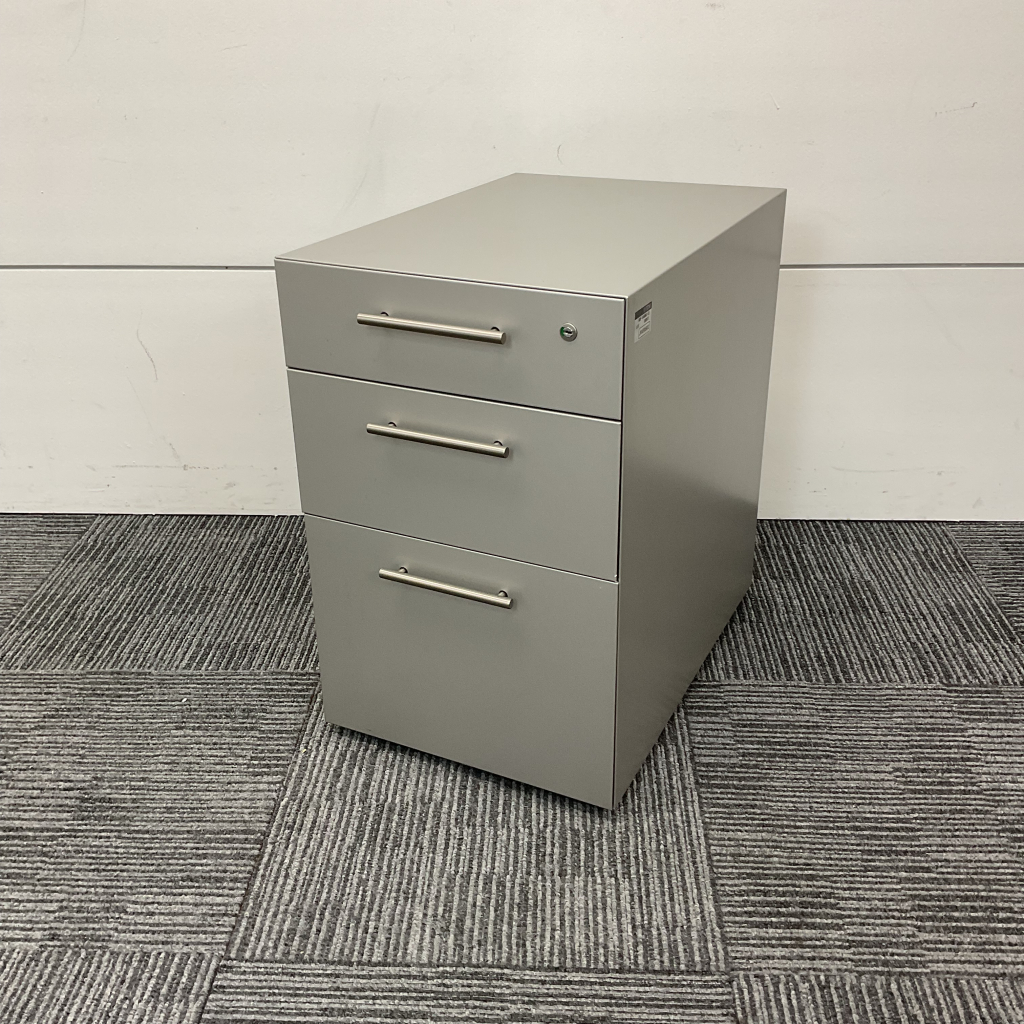 インワゴン3段 シルバー イトーキ1