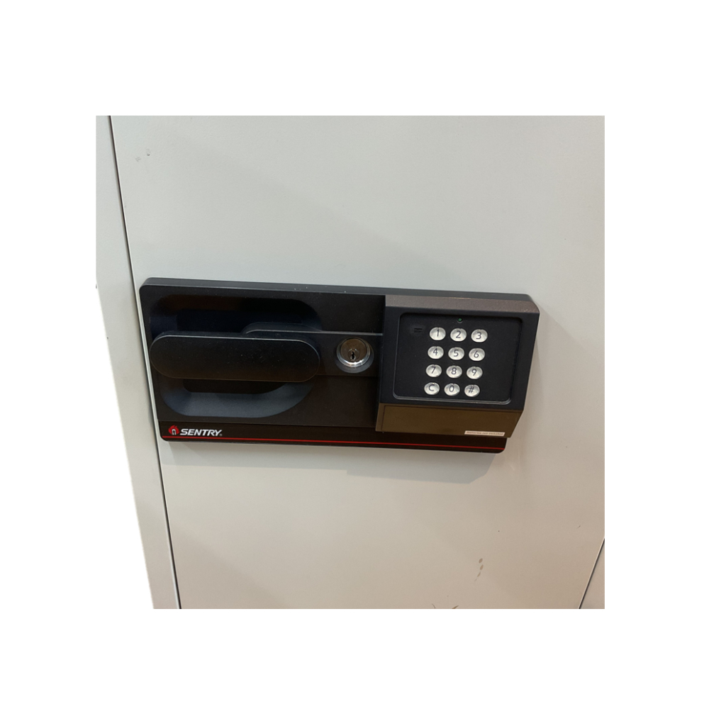 耐火金庫 テンキー式 SENTRY2