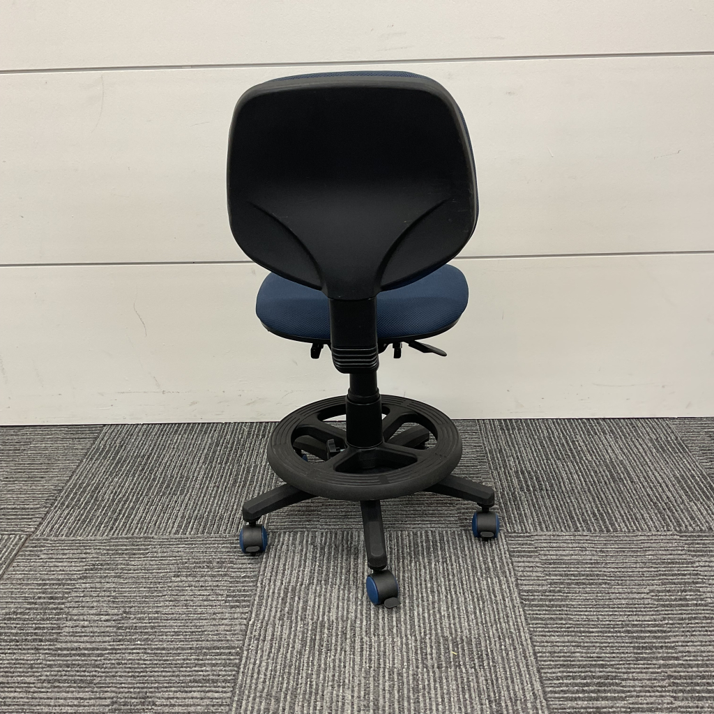 オフィスチェア学習チェア 足乗せリング付3