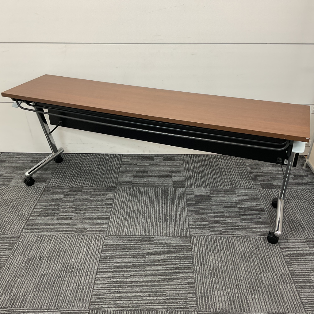 会議テーブルフォールディングW1800シルバー脚コクヨ2