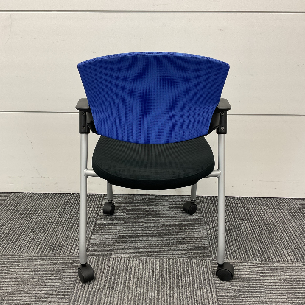 ミーティングチェアプロッティ ブルーブラック3