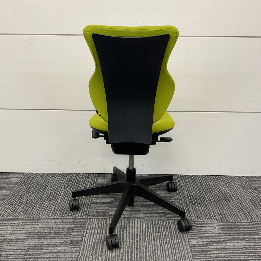 オフィスチェア 肘無しイトーキカシコ3