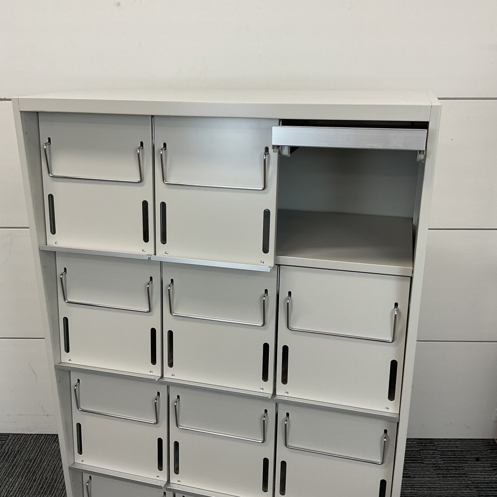 マガジンラック オカムラ ニューグレー2