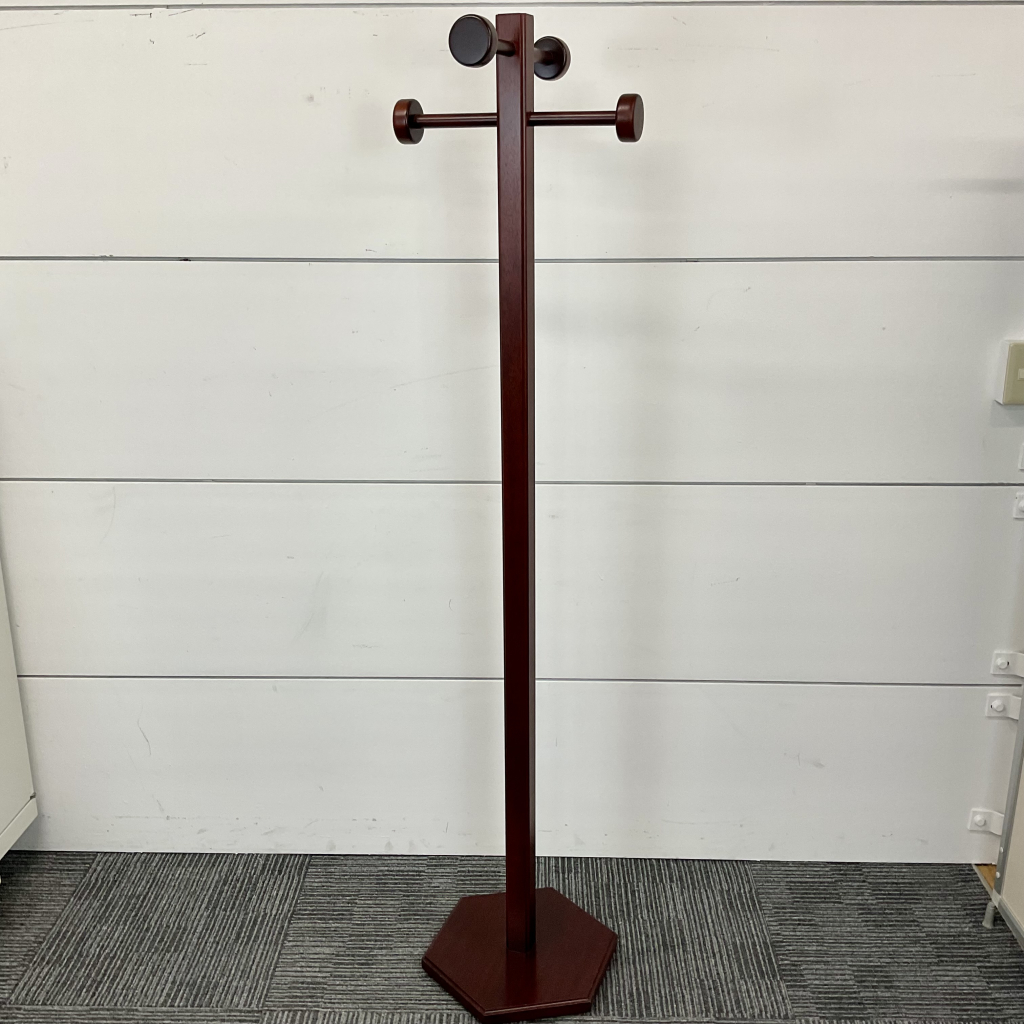 ポールハンガー木製ローズ色1