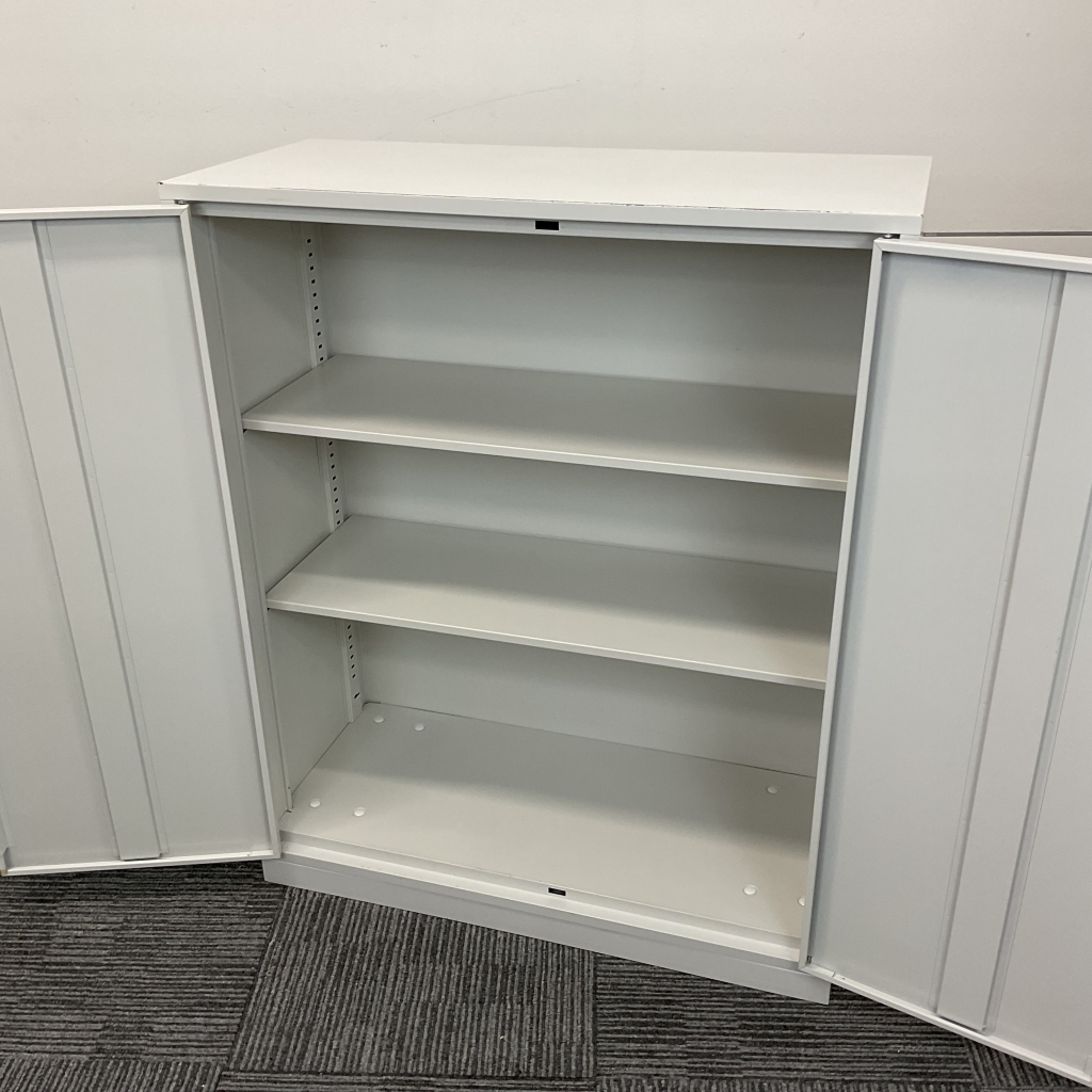 両開き書庫 W900 H1100 ホワイト2