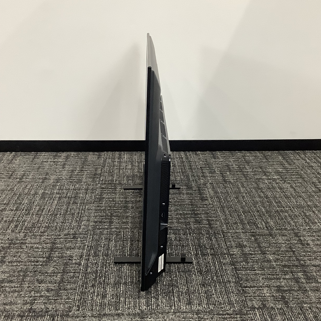 液晶テレビ(50V型)4